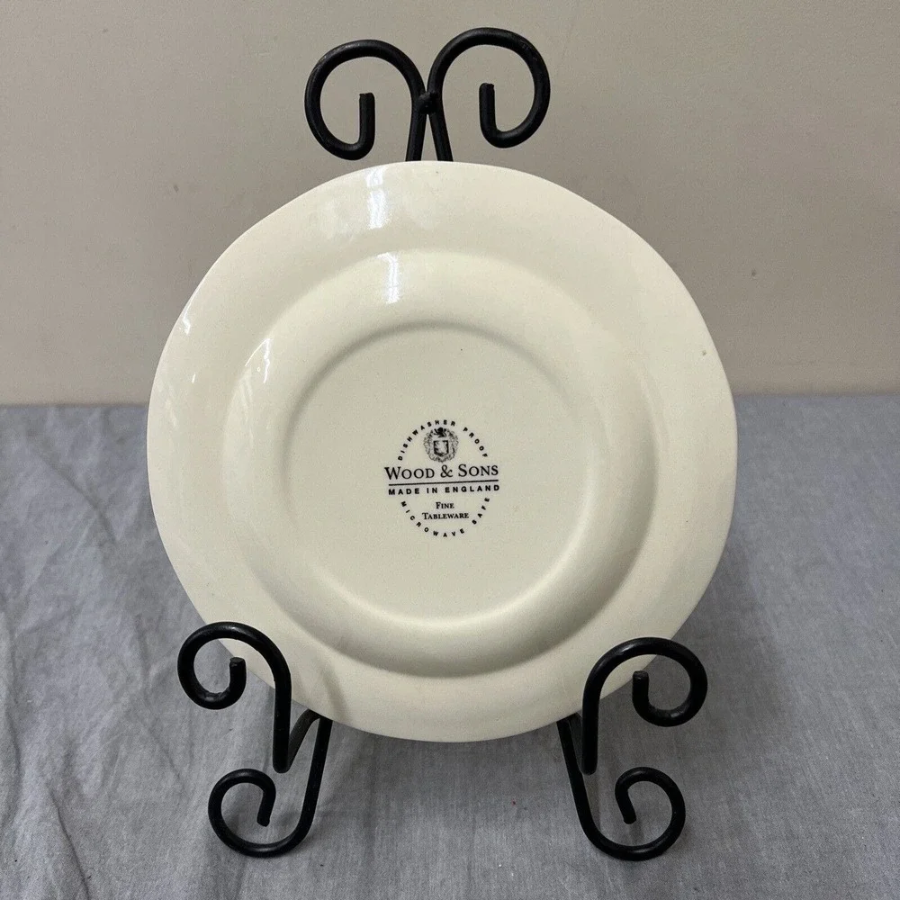 Woods & Sons vintage blue White Colonial Rose Flower pattern 7.75